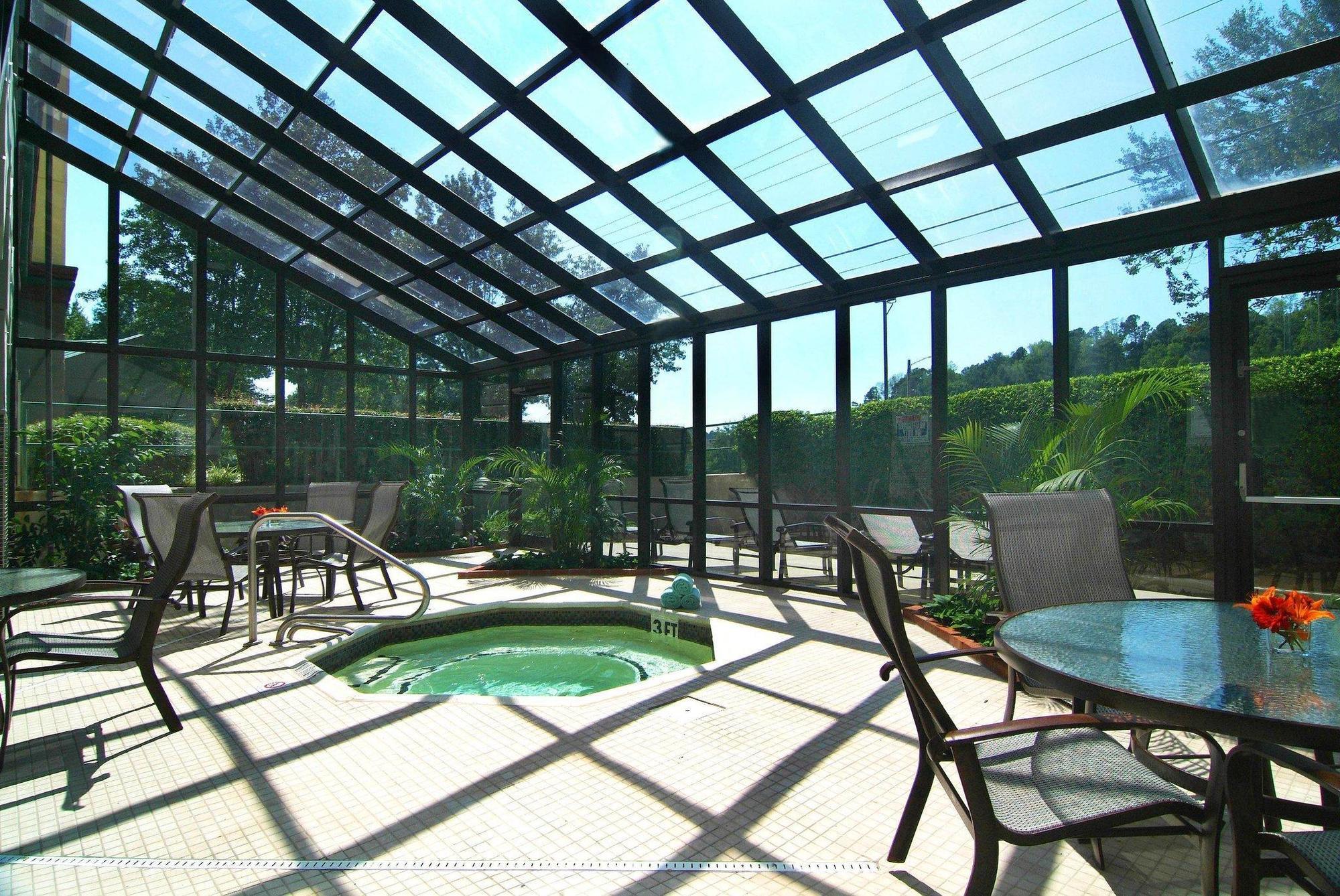 Embassy Suites By Hilton Raleigh Crabtree Exterior foto